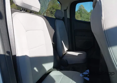 2017 Chevrolet Colorado Wt z USA, uszkodzony, nr VIN 1GCHSBEA8H1287782